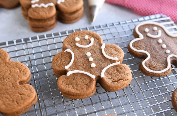 What is the Secret to Chewy Gingerbread? Revealing the Science & 7 Key Steps