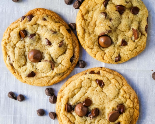 chewy chocolate chip cookies