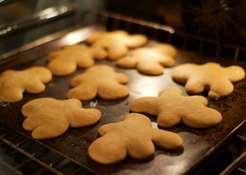 christmas gingerbread cookies christmas gingerbread cookies