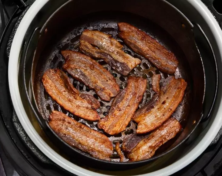 Air Fryer Baking Guide: 10 Easy Recipes for Sweets & Breads
