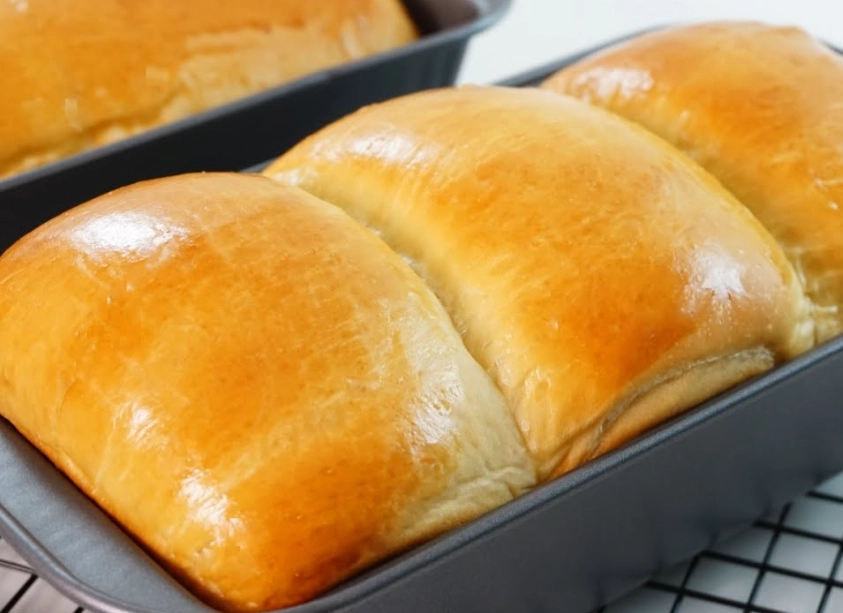 keep bread fresh longer