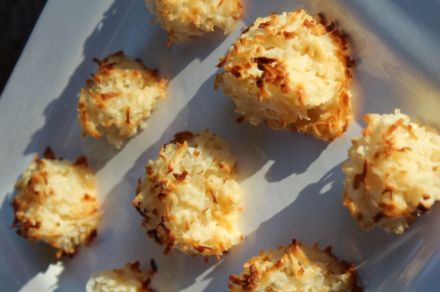 chewy coconut macaroons chewy coconut macaroons
