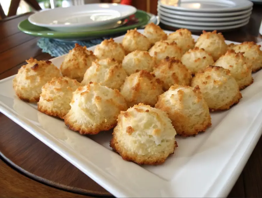easy coconut macaroons easy coconut macaroons