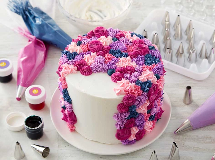 Creative Cake Decorating: No Piping Bag Needed