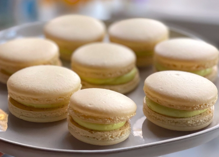 perfect macaron shells
