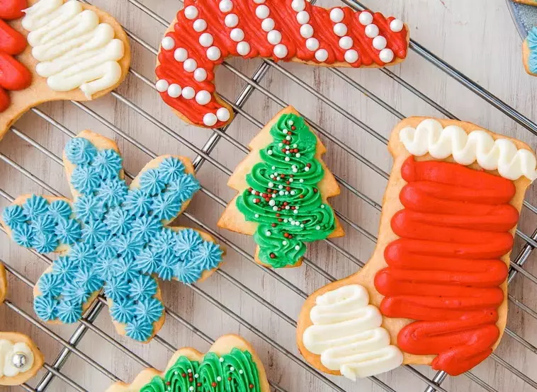 cookie decorating tools