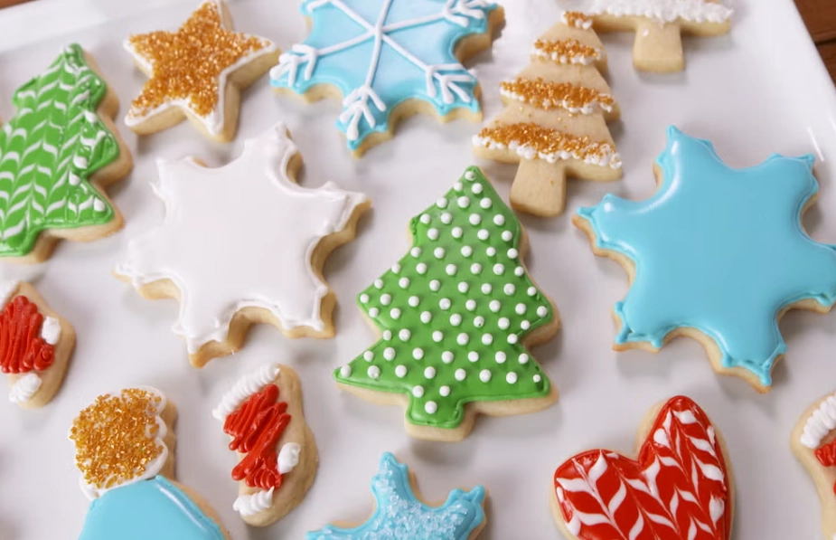 cookie decorating tools
