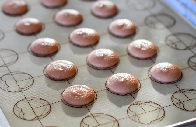 how to make macarons