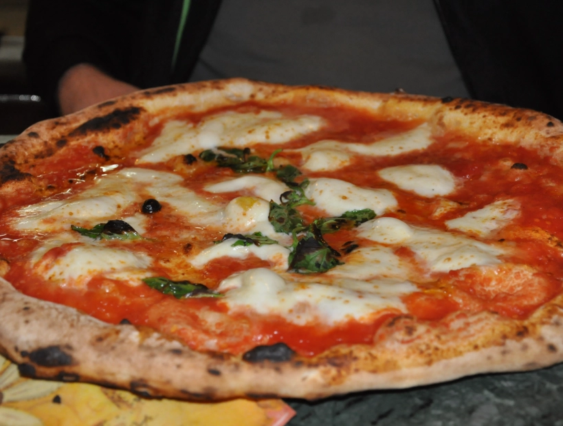 Neapolitan pizza dough