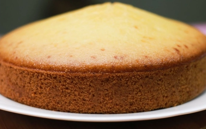 how to decorate a plain cake