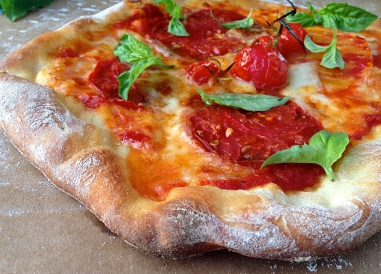Authentic Italian Pizza Dough Recipe: Step-by-Step Guide for Perfect Crust