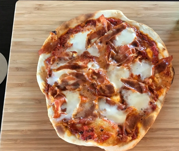 Easy Homemade Pizza Dough with Yoghurt: A Foolproof Recipe