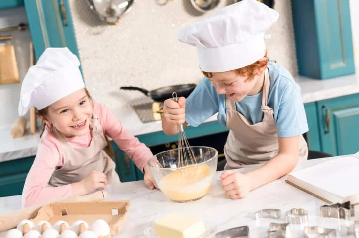 kids baking with 5 ingredients