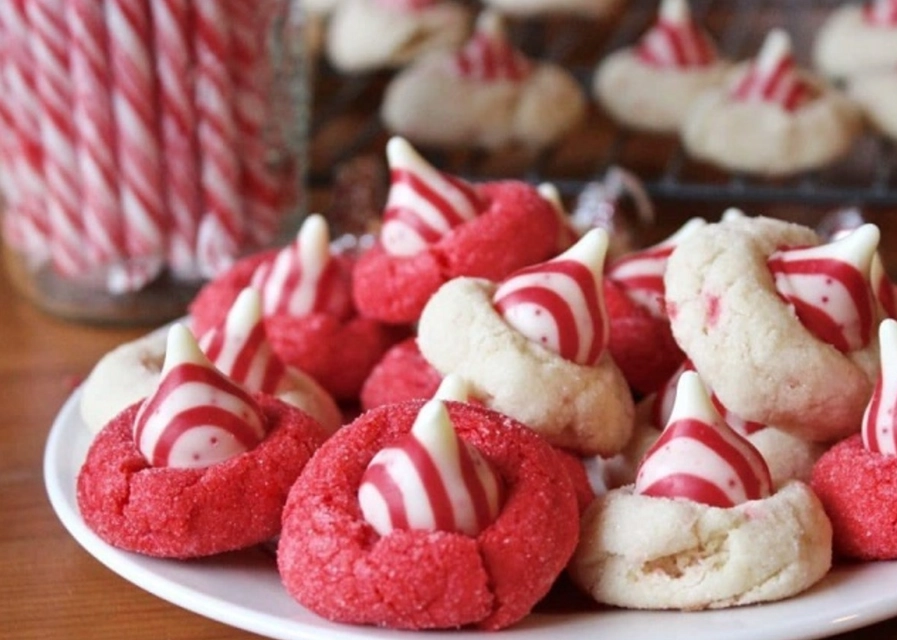 How to Choose and Bake the Perfect Cookie for a Cookie Exchange