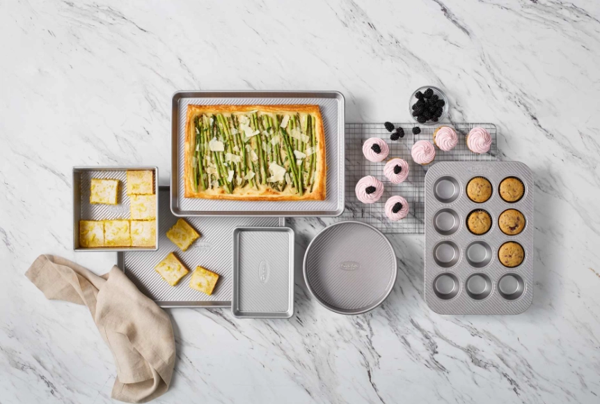 essential tools for bakers