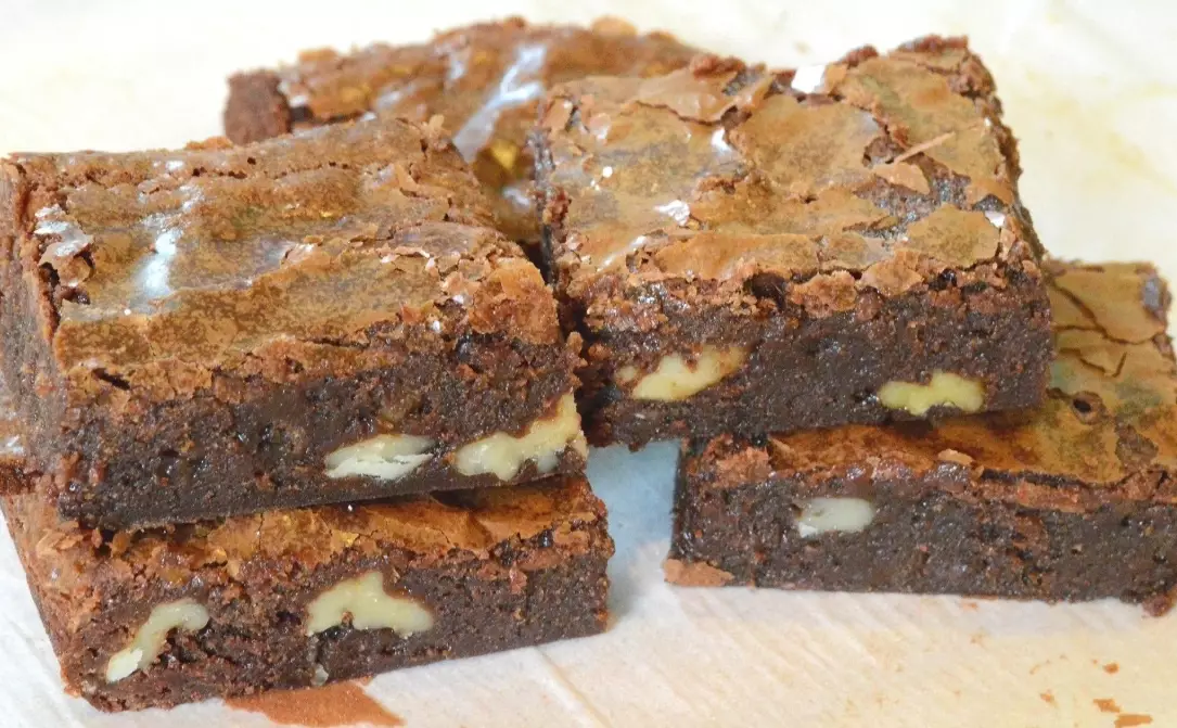 Best Desserts for February: Cozy, Romantic & Seasonal Treats