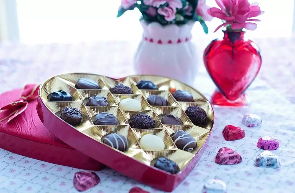 The Sweet Science: 5 Key Chemical Changes That Turn Batter into Cake