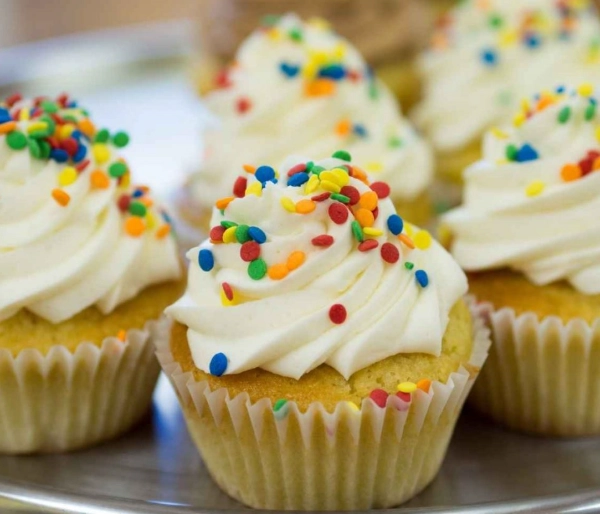 What is a good alternative to cake for allergies?