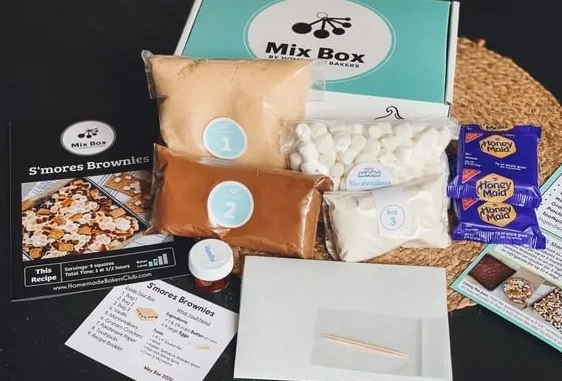 monthly baking kits
