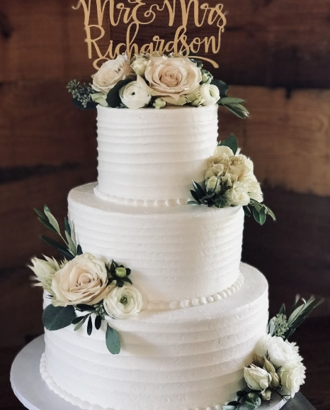 unique wedding cake flavors